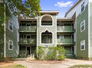6813 Willowbrook Dr APT 5, Fayetteville, NC 28314