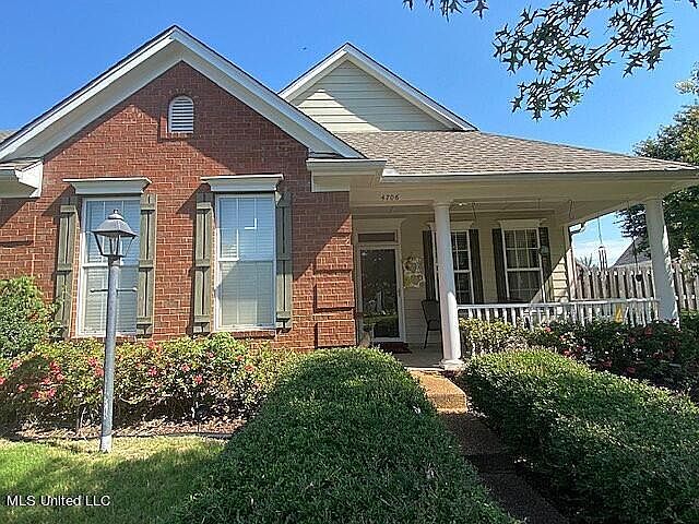 1st image of 4706 Stone Cross Dr