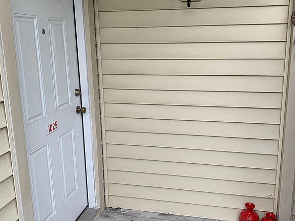 4th image of 1025 Spring Meadow Dr Floor 1025