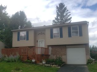116 Wickham Farm Rd, Englewood, OH