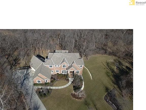 Your Estate Home Awaits You!