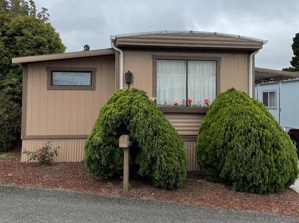 1575 Princess Ln, Fortuna, CA 95540