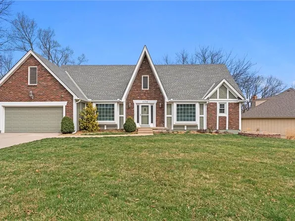 11716 W 108th Cir, Overland Park, KS 66210