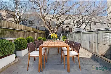 181 Kosciusko Street, #1B