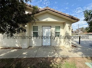 624 Knotts St, Bakersfield, CA 93305