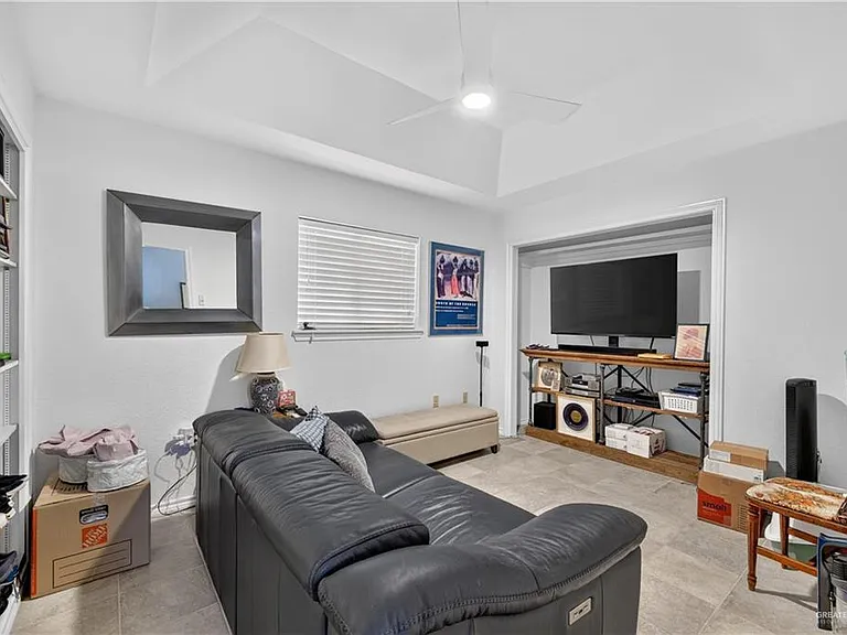 700 Avocet Ave — Photo 9