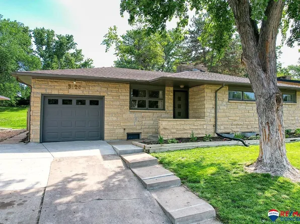 3026 Prairie Rd, Lincoln, NE 68506