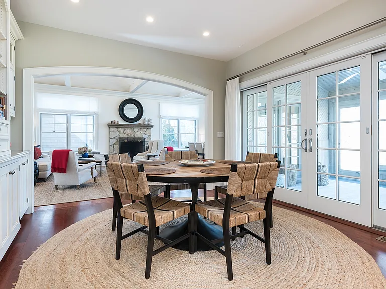 862 Old Sag Harbor Rd — Photo 13