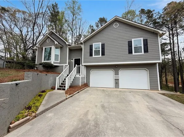 111 David Ct, Hiram, GA 30141