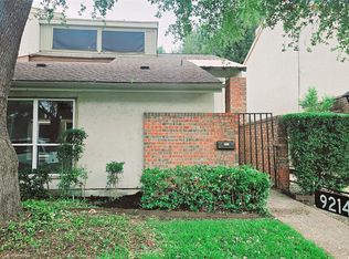 9214 Flickering Shadow Dr, Dallas, TX 75243