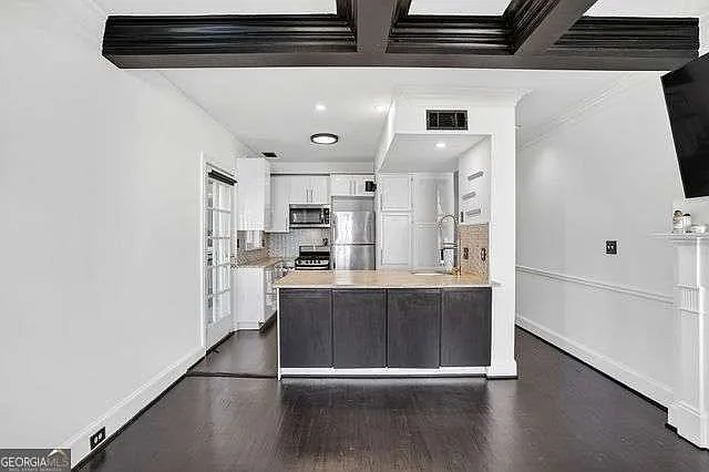 2840 Peachtree Rd NW #408 — Photo 7