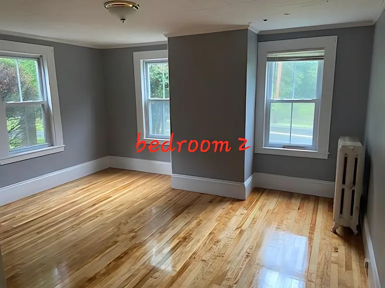 121 E Union St — Photo 12