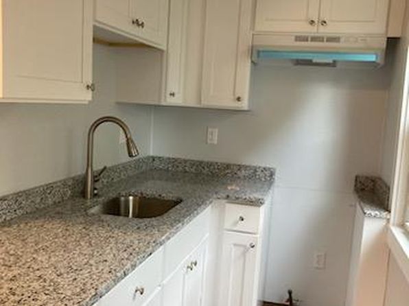 35 Green St #1W