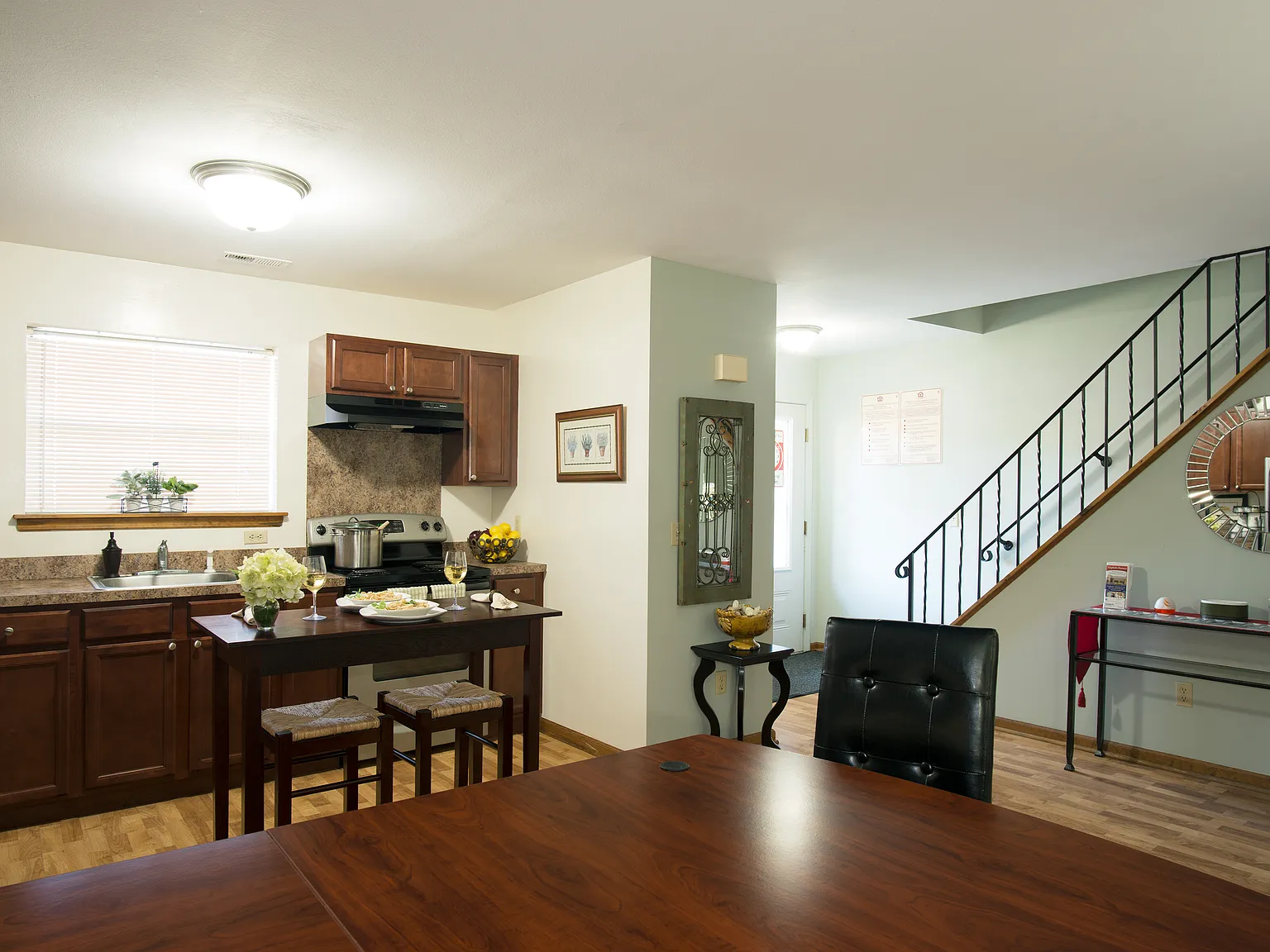 Village Park Apartments — Photo 3