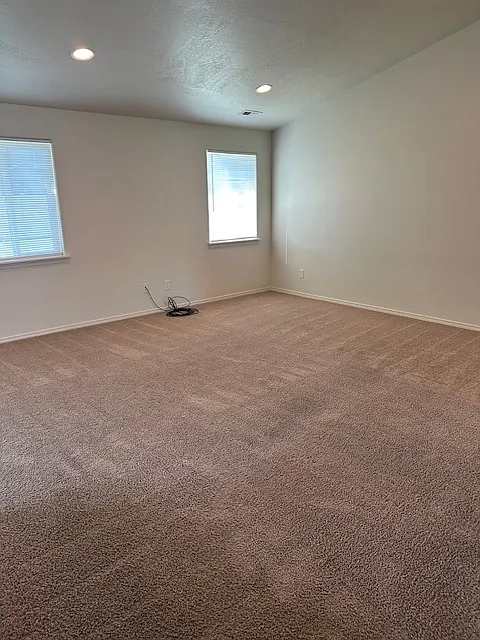 3 bed, 1408 sqft, $1,850 — Photo 4