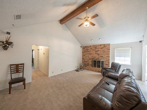 5th image of 3403 Claremont Dr