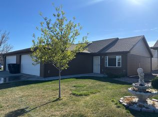 5327 Frontier Dr APT 2, Billings, MT 59101