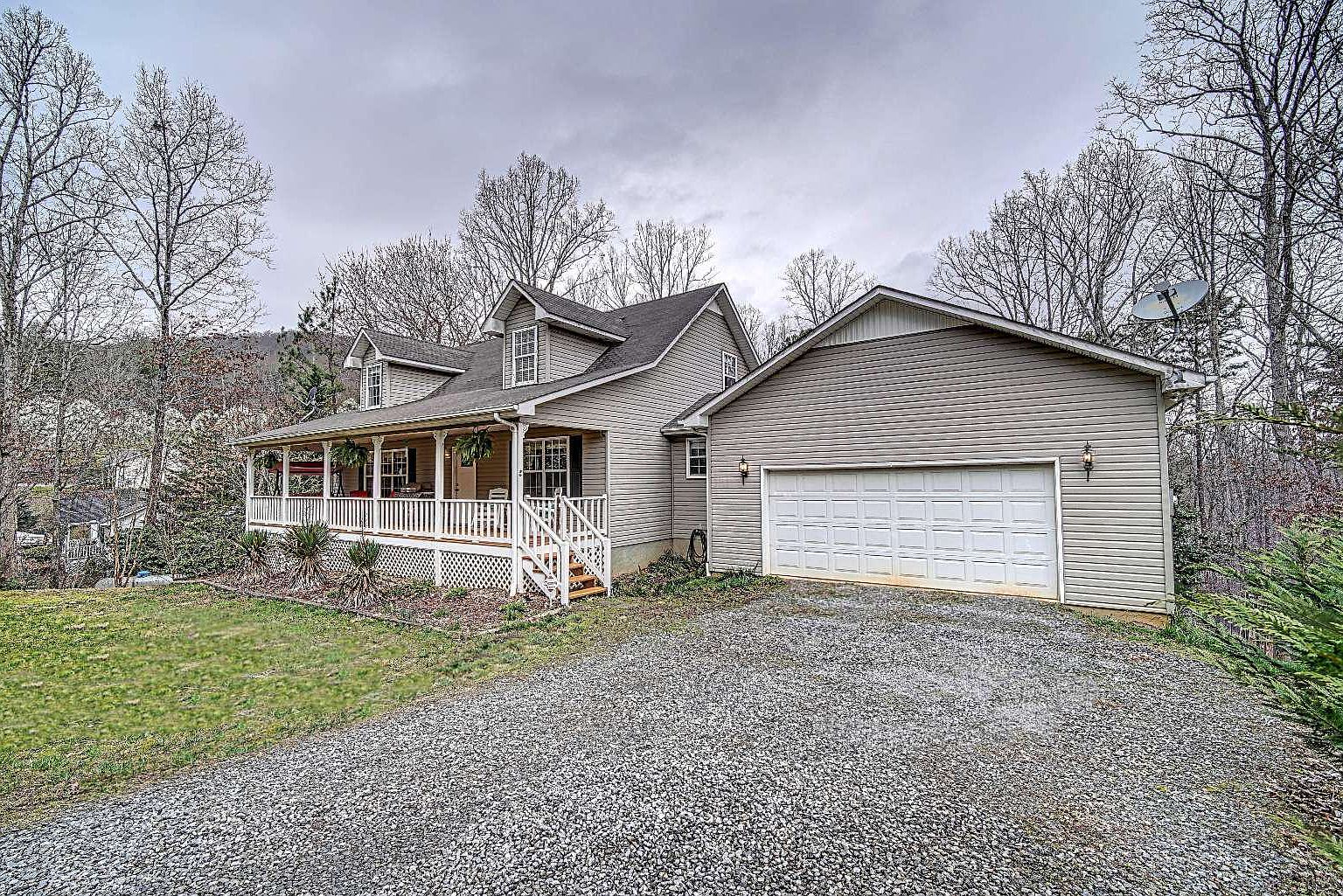 7612 Highland Oaks Dr, Young Harris, GA 30582 Zillow