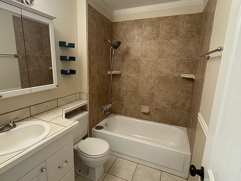 2673 Prescott Cir W — Photo 7