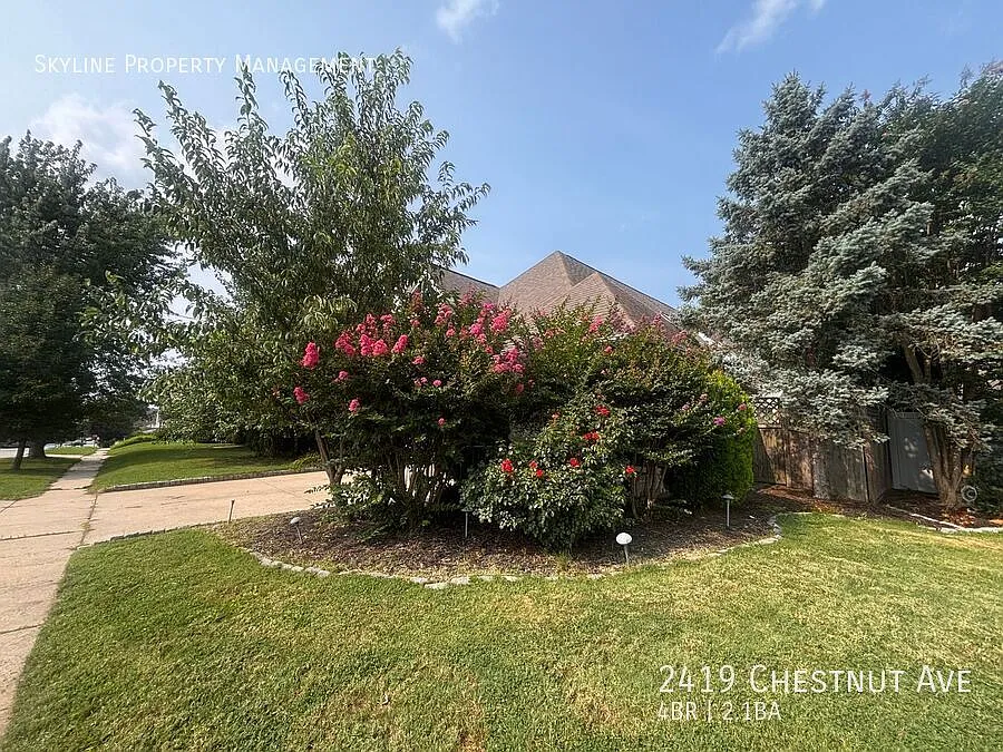 Gorgeous 4 Bedroom Home For Rent in Ardmore! — Photo 3