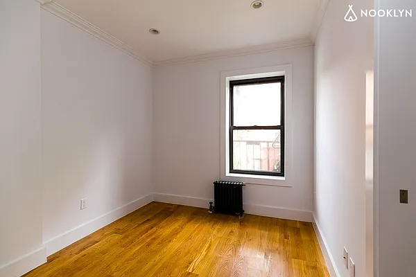 Rented by Nooklyn NYC LLC | media 70