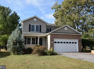 36 Windsor Ln, Bunker Hill, WV 25413