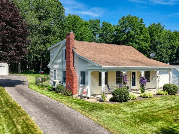 24 Smith Street, Augusta, ME 04330