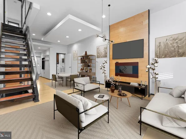 2641 Tulip St, Philadelphia, PA 19125