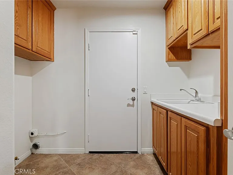 17830 Arvida Dr — Photo 36