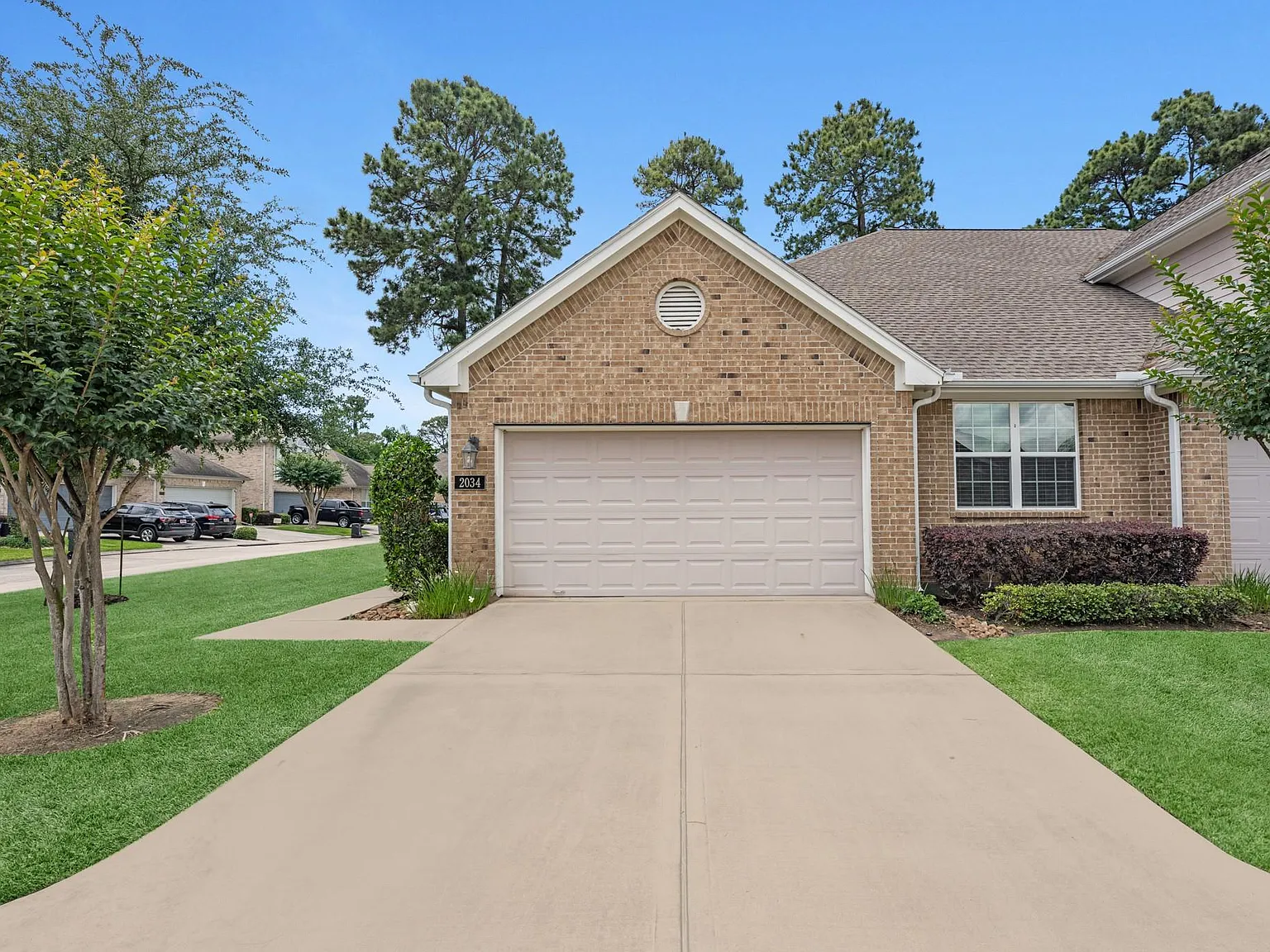 2 bed, 2.0 bath, 1528 sqft, $1,850 — Photo 3