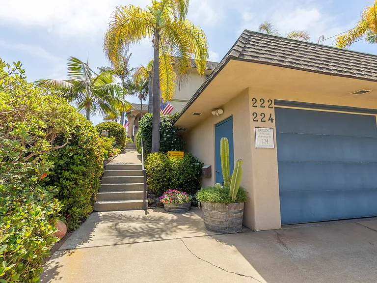 224 Neptune Ave — Photo 42