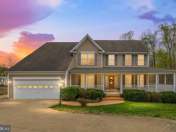 29 Cedarview Ct, Fredericksburg, VA 22406