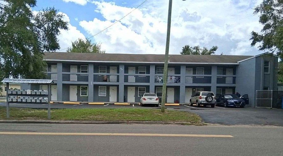 1st image of 27 W Crystal Ave #203