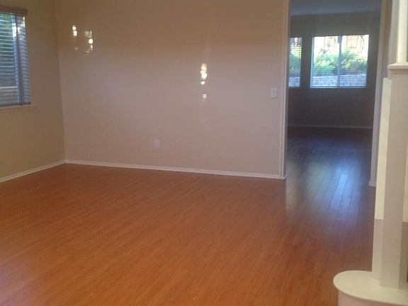 5th image of 23360 White Oak Ln
