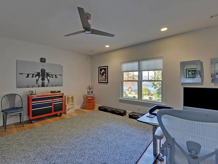 1951 Island View Dr — Photo 64