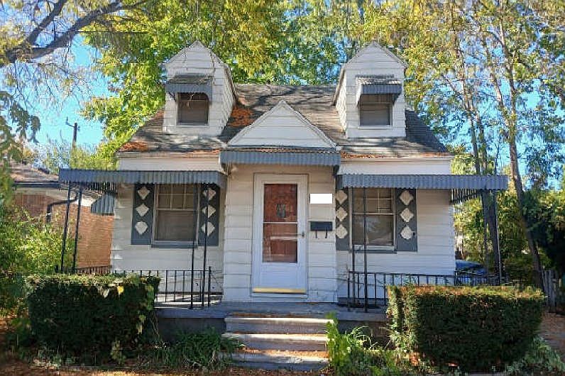 1st image of 22029 Rein Ave