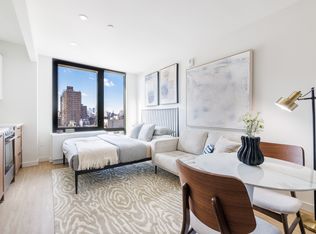 159 Boerum St #10F, Brooklyn, NY 11206