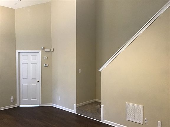 2nd image of 3055 Teton Dr