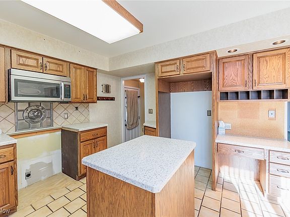 5th image of 4427 Starlight Dr