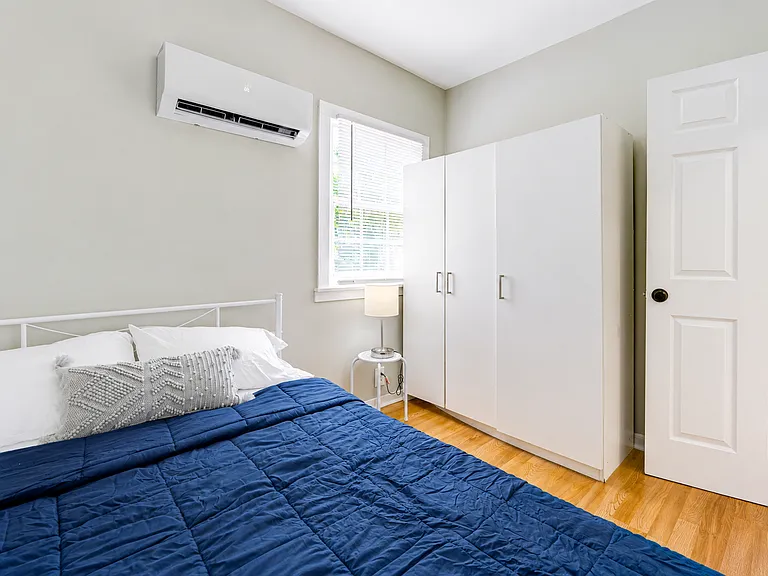 227 SW 30th Ave #2 — Photo 8