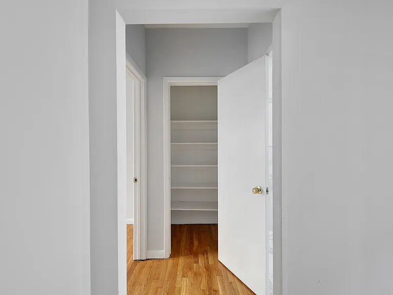 153 E 165th St #4D — Photo 7