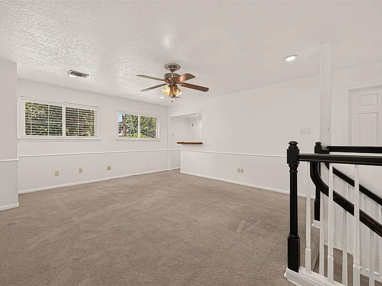 12619 Chriswood Dr — Photo 15