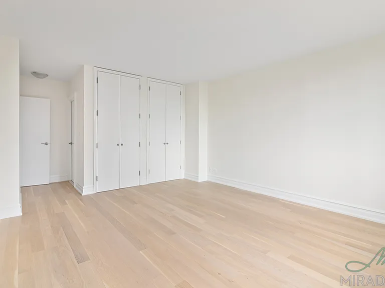 145 W 67th St #39H — Photo 12