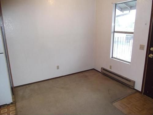 2nd image of 105 N Macleod Ave