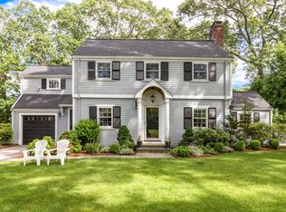 43 River Glen Rd, Wellesley, MA 02481