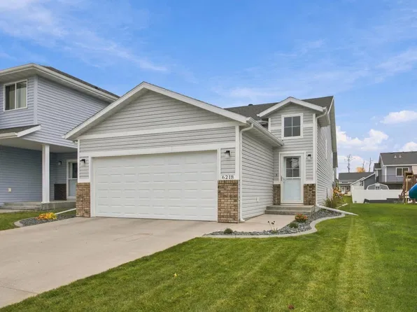 6218 61st Ave S, Fargo, ND 58104