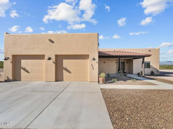 4950 Black Mountain Road, Wickenburg, AZ 85390
