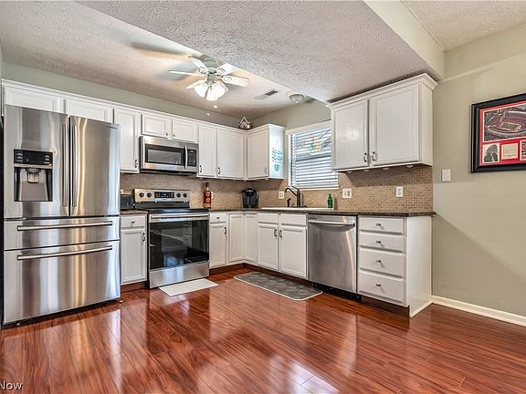 2nd image of 3981 Marsh Creek Ln #37