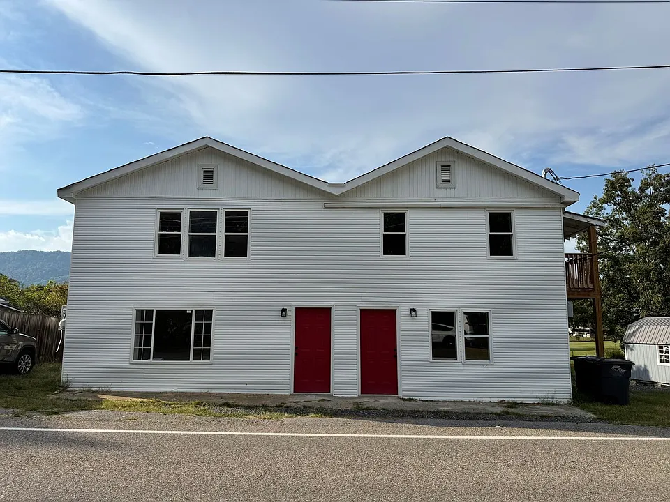 2312 Reservoir Rd