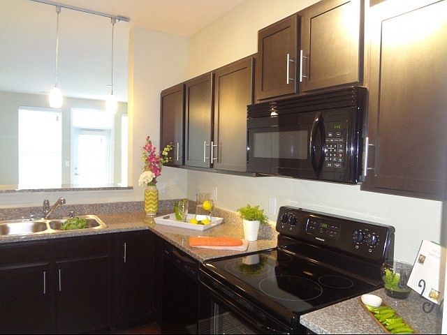 Spacious Kitchen
